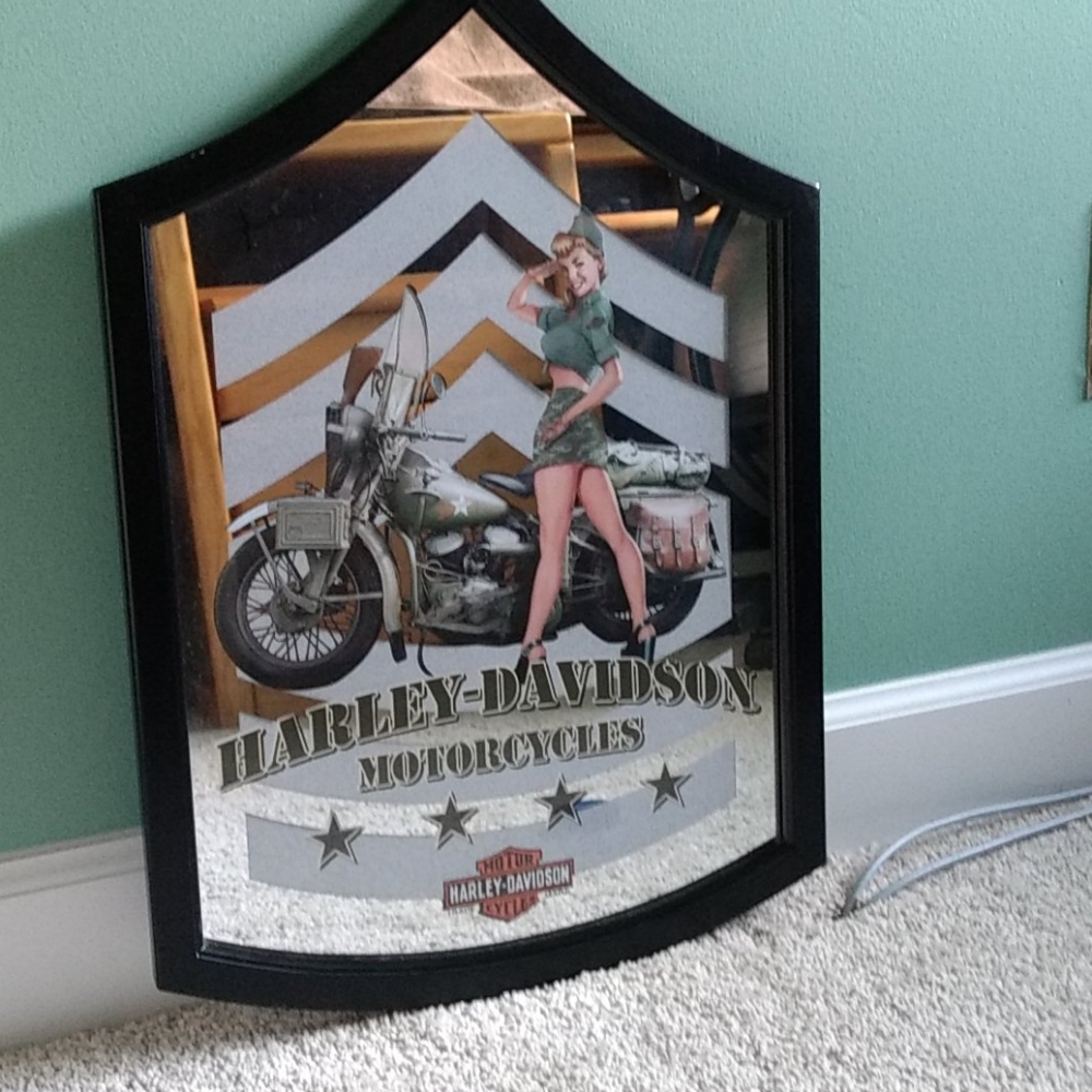 COPY - Mirrored HD Army Motorcycle w/ HD Pinup Gal